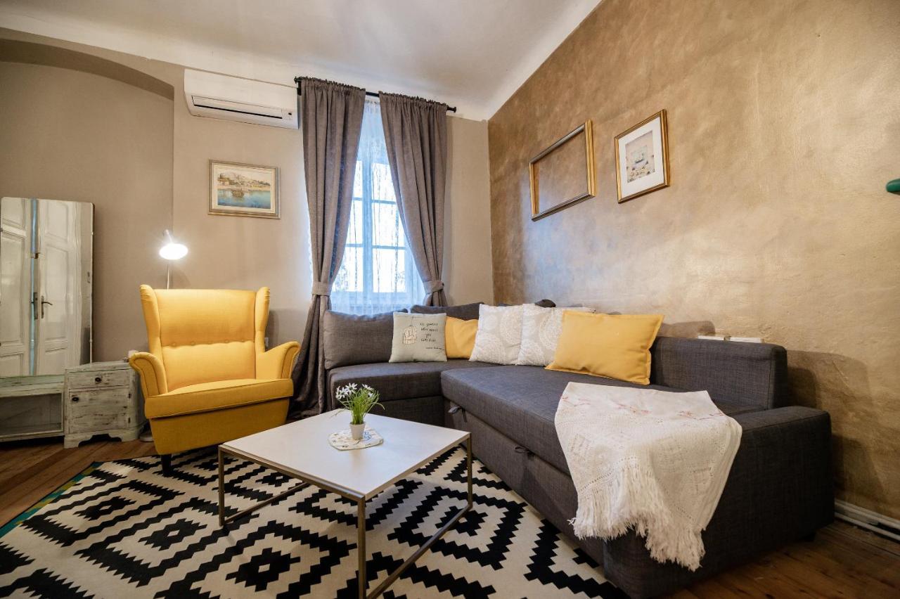 Boutique B&B Mali Pariz Grižane Exteriör bild